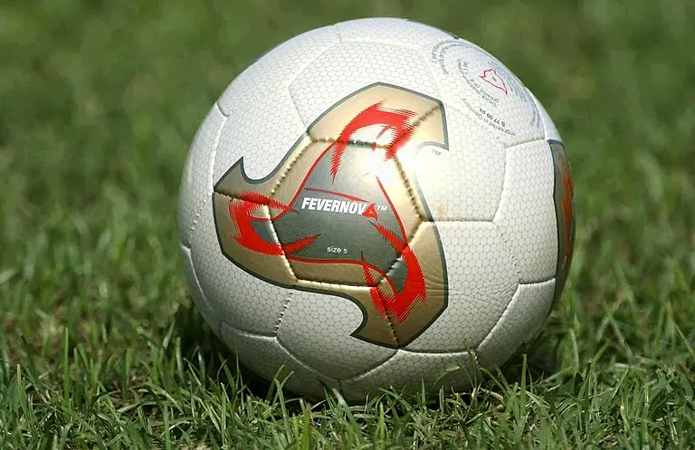 World Cup 1998 France Adidas Match Ball Tricolore OMB Reproduction