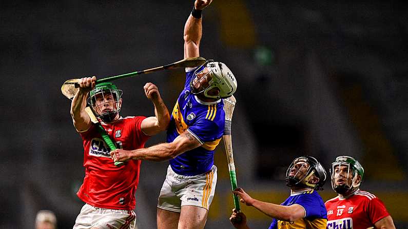 1 February 2020; Padraic Maher of Tipperary wins a high ball over Seamus Harnedy of Cork during the Allianz Hurling League Division 1 Group A Round 2 match between Cork and Tipperary at Pairc Ui Chaoimh in Cork. Photo by Eoin Noonan/Sportsfile