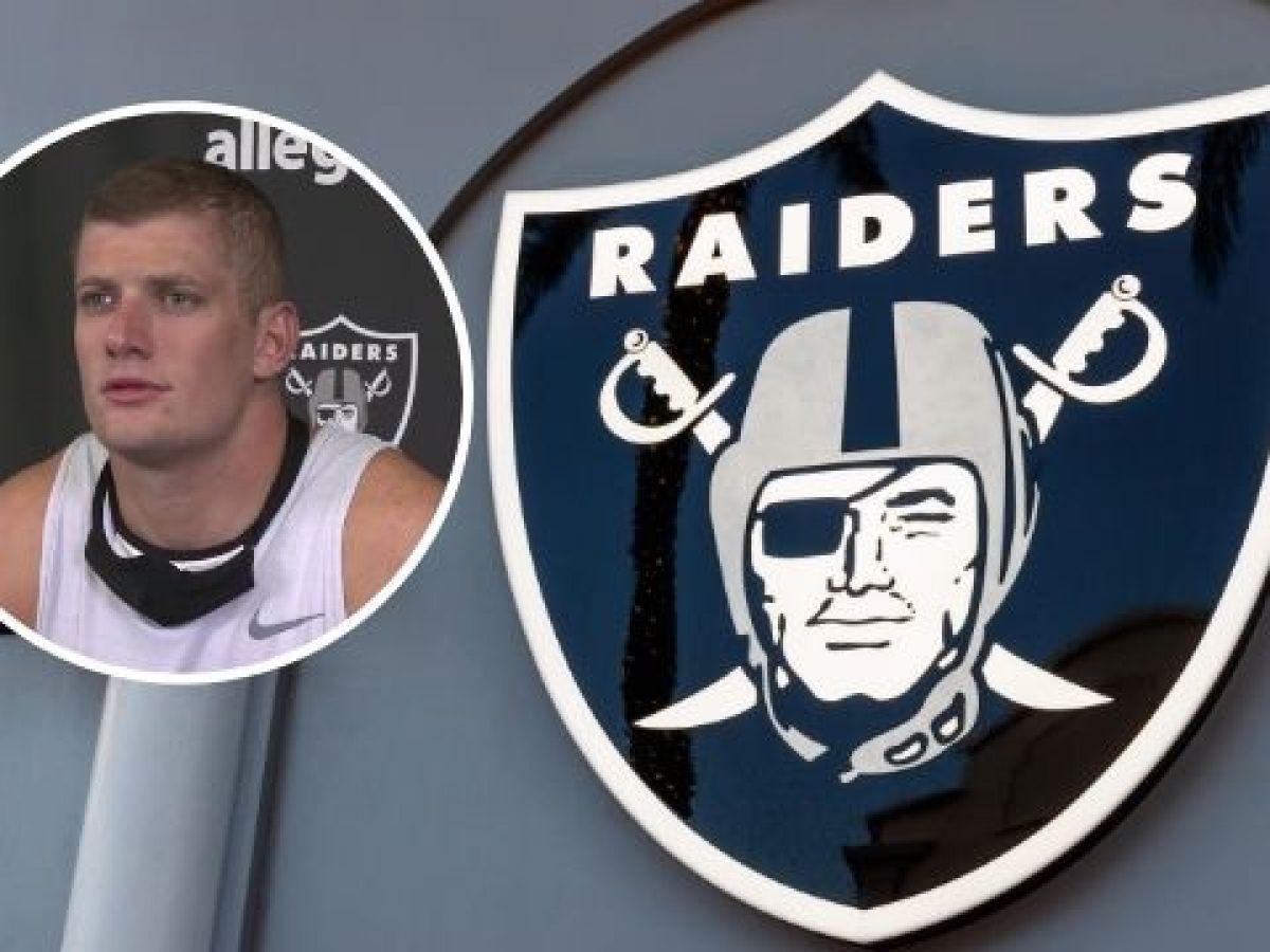 Carl Nassib Becomes First NFL Player to Come Out As Gay - The New