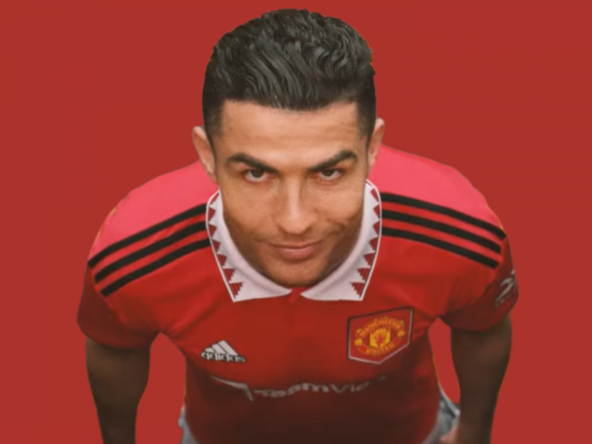 Manchester United release photos of Cristiano Ronaldo wearing new kit