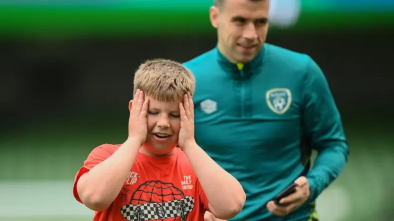 Seamus Coleman Makes Day For Two Ukrainian Kids At Ireland Training
