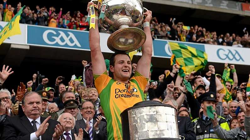 23 September 2012; Donegal captain Michael Murphy lifts the Sam Maguire Cup. GAA Football All-Ireland Senior Championship Final, Donegal v Mayo, Croke Park, Dublin. Picture credit: Ray McManus / SPORTSFILE