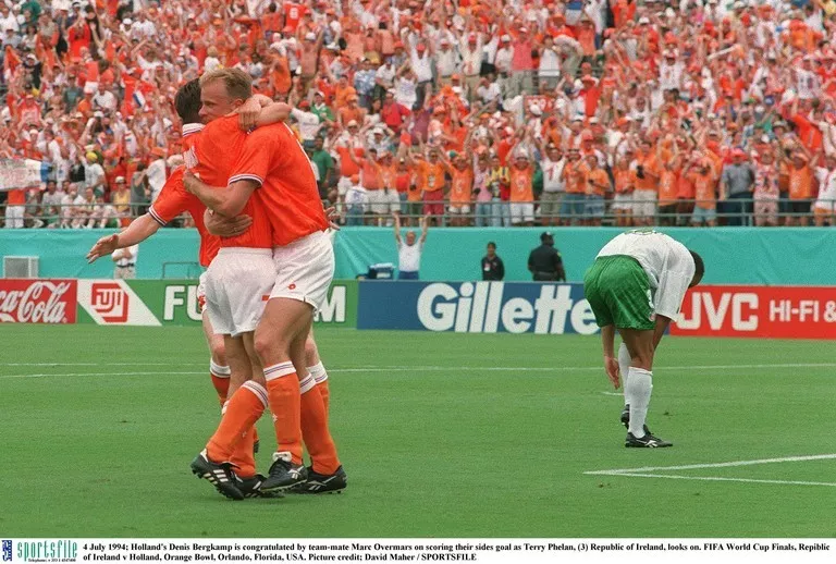 Ireland knocked out of 1994 FIFA World Cup by Netherlands