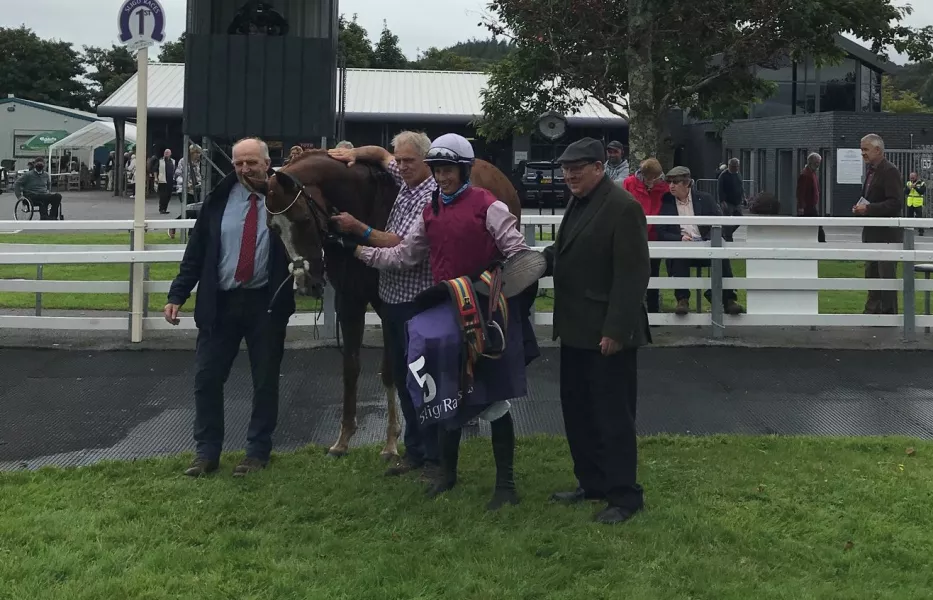 John Ryan's Grange Walk won the Frank O'Beirne Memorial Handicap Chase