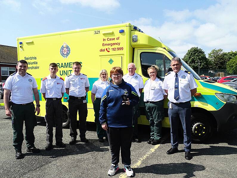 Wexford girl (12) receives medal for saving family member's life on confirmation day