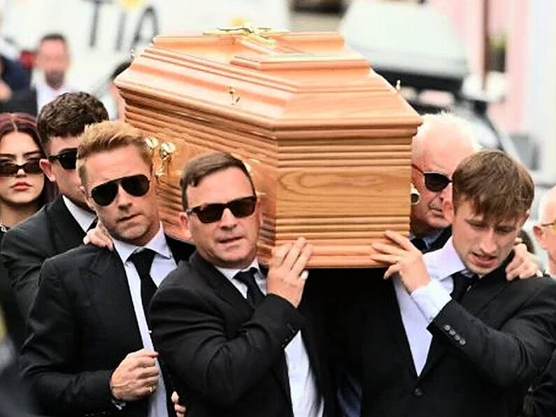 Ronan Keating performs heartfelt musical tribute at brother's funeral