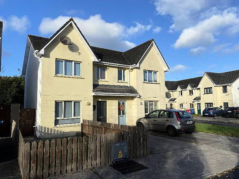 Spacious Tipp starter home in turnkey condition waiting to be sold at €215,000