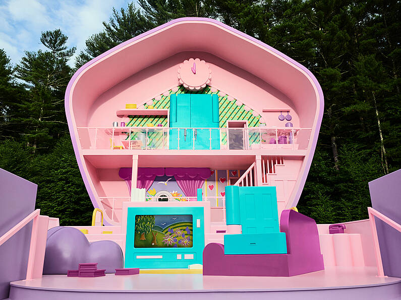 You can now stay in Polly Pocket's house