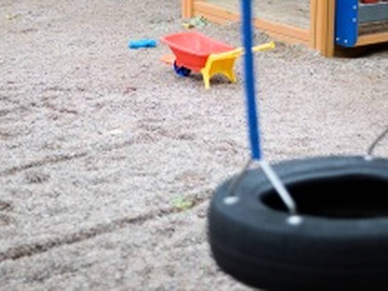 Child left with scar after playground fall settles court action for €70,000