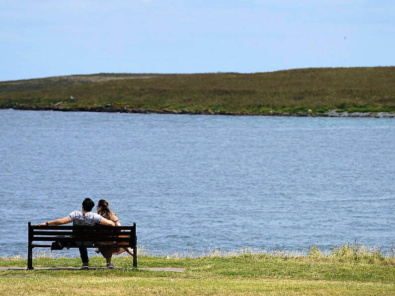 Ireland records highest ever minimum temperature for November