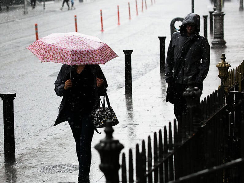 Status orange weather warning issued for the entire South East