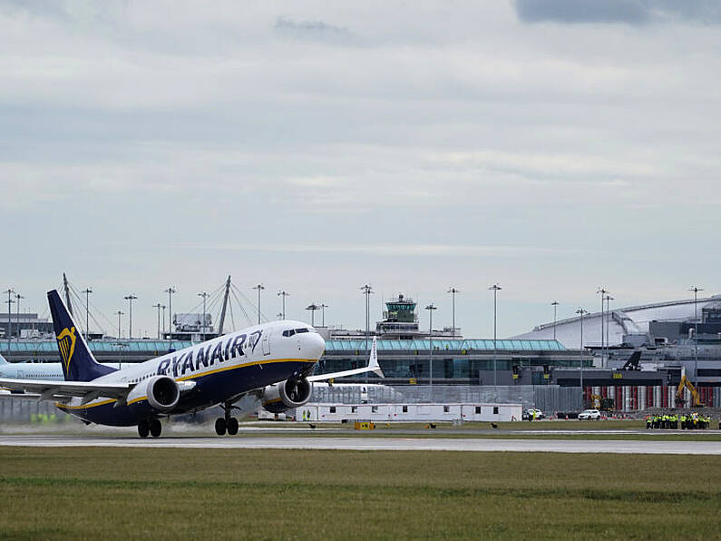 Ryanair ‘concerned’ at possible Dublin Airport staff shortages this Christmas