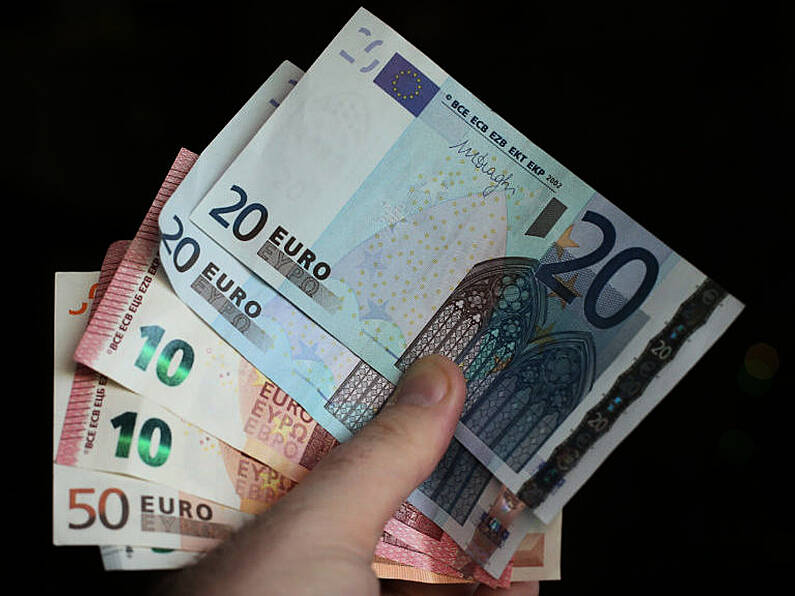 €100 child benefit and €200 social welfare lump sum expected in cost of living package