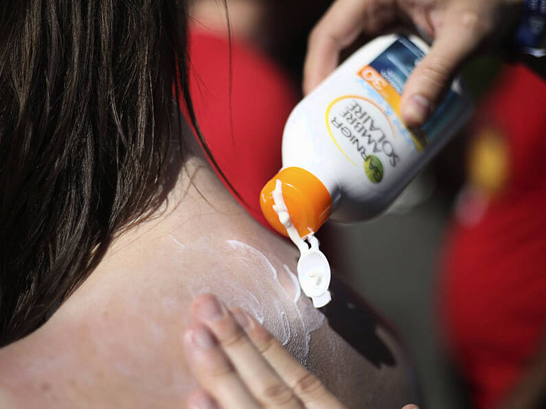 HSE urge parents to protect children against sunburn