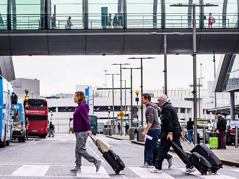 Shannon Airport reopens after closing due to heavy fog