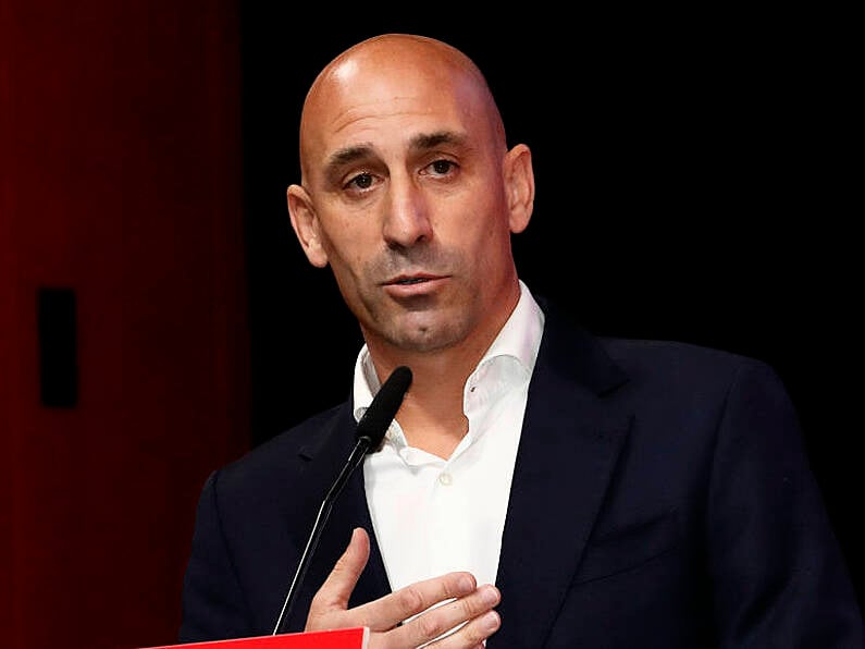 Luis Rubiales refuses to apologise to Jenni Hermoso