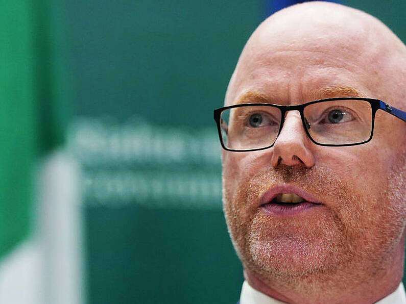 Health Minister seeks to expand free contraception to 16-year-olds