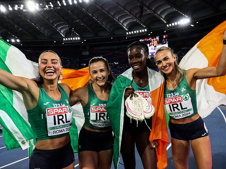 Irish Women's 4x4 400m team win silver medal at European Championships in Rome