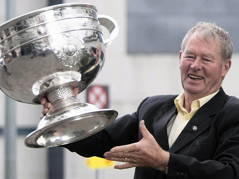 Mícheál Ó Muircheartaigh was like ‘grandfather’ of the nation, funeral hears