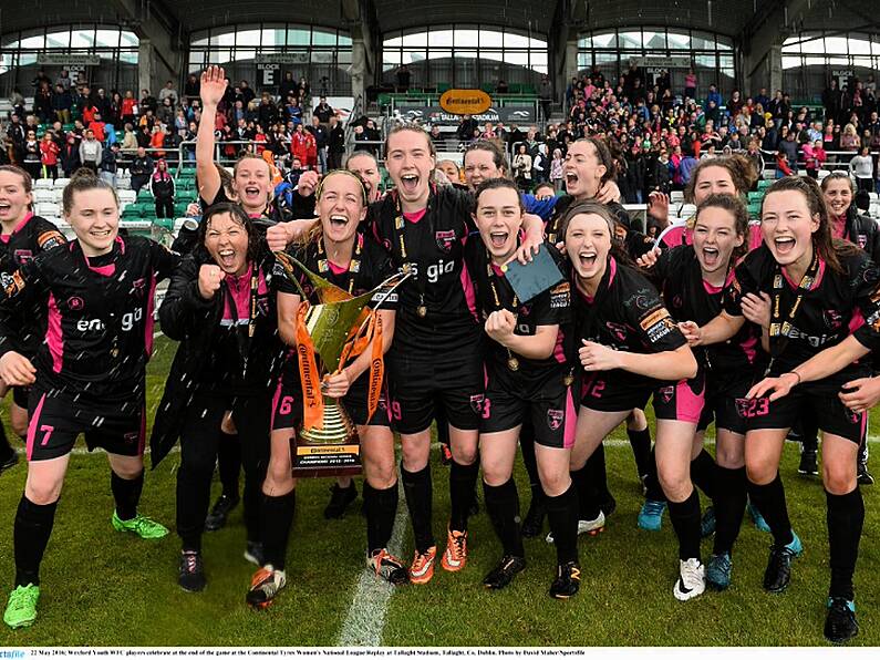 WNL title run in to be shown live