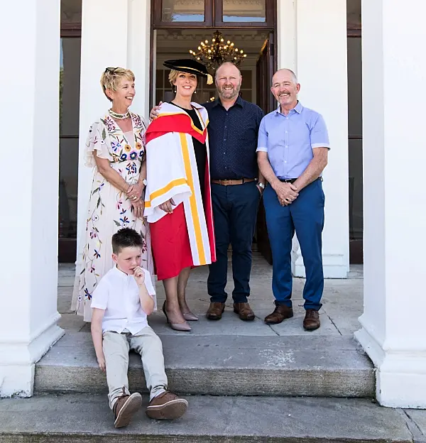 Vicky Phelan focused on getting medication for other cervical cancer sufferers as she gets honorary doctorate