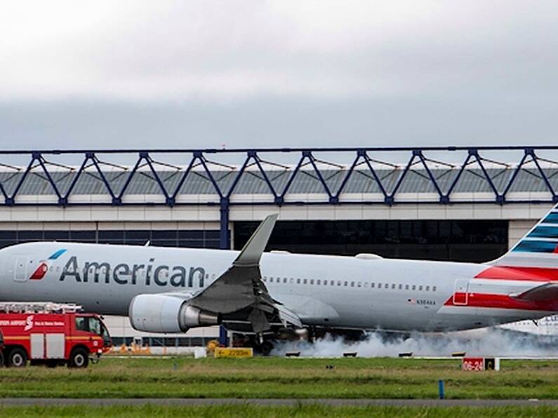 Transatlantic jet with 'odour' in cabin diverts to Shannon with ill cabin crew and passengers