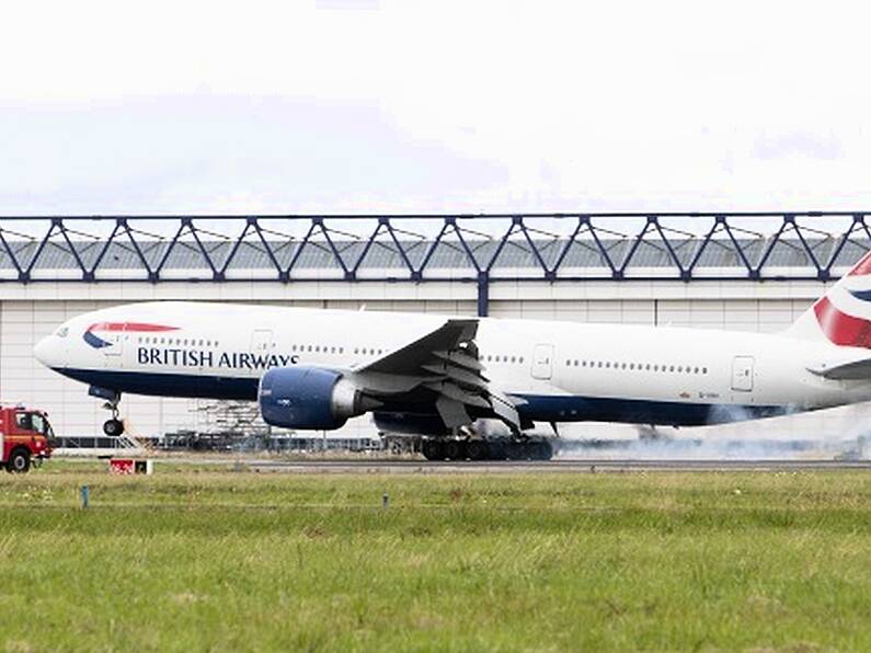 Jet diverts to Shannon after elderly passenger falls ill