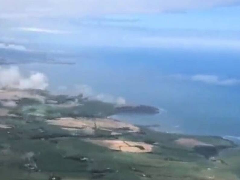 VIDEO: A mix of all season for plane landing at Cork Airport