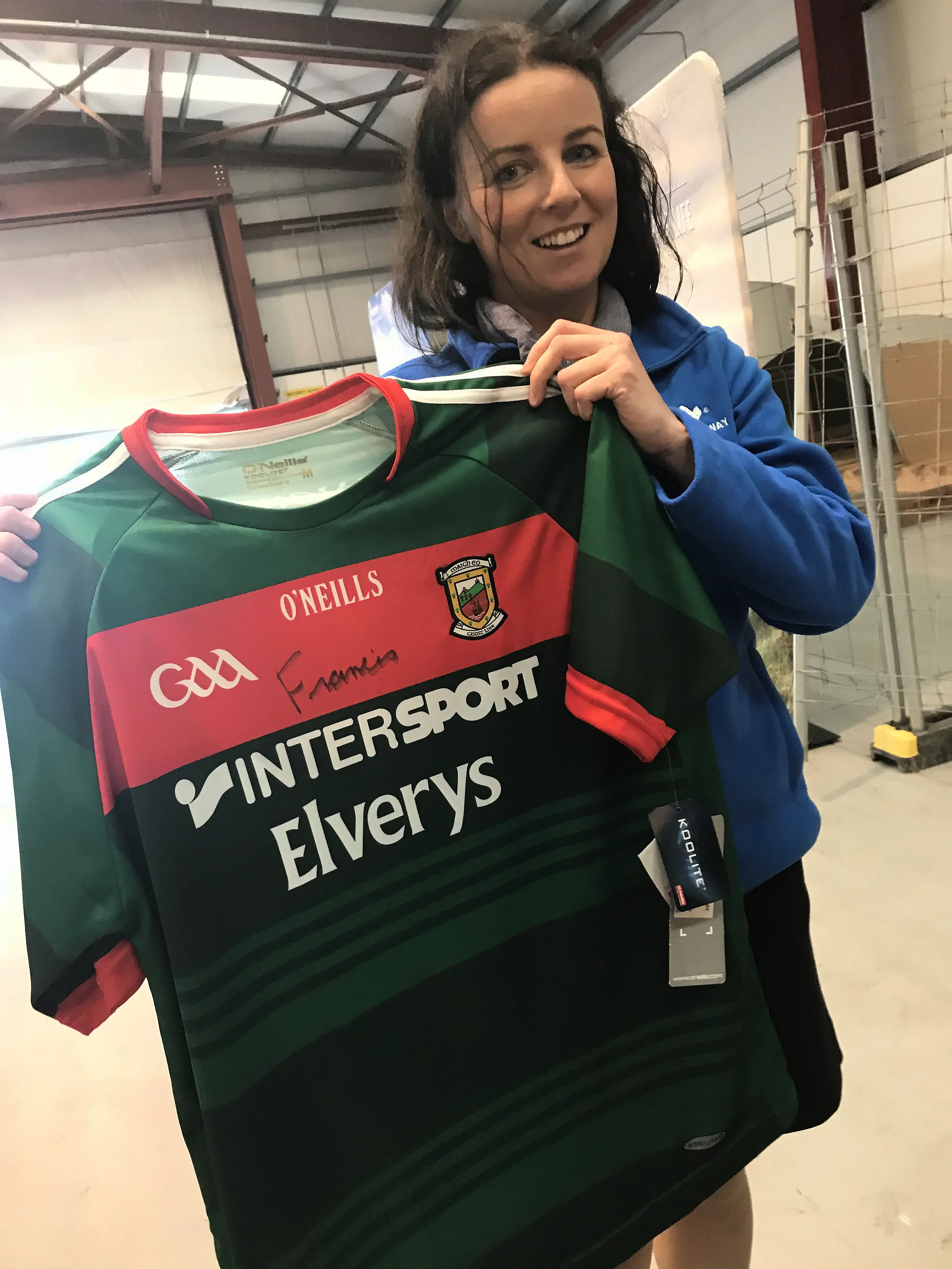 Pope Francis signs Mayo jersey before leaving Knock; will this break the curse?