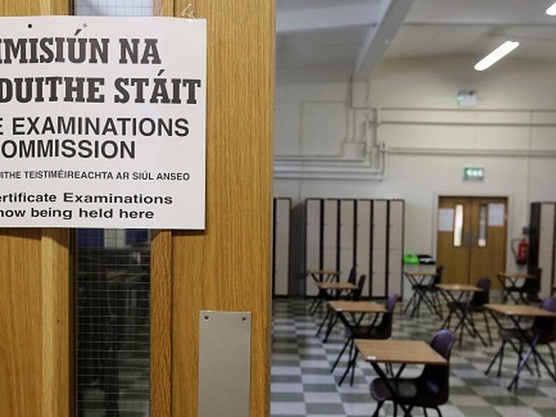 Calls for students to wear face masks when sitting the Leaving Cert