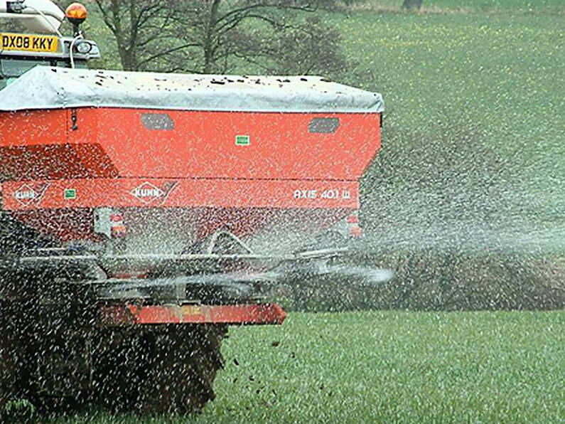 Deadline for farmers use of fertilisers extended