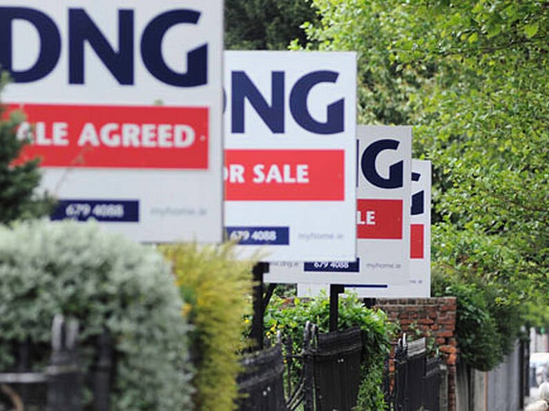 House prices in some Dublin areas drop by up to €150k