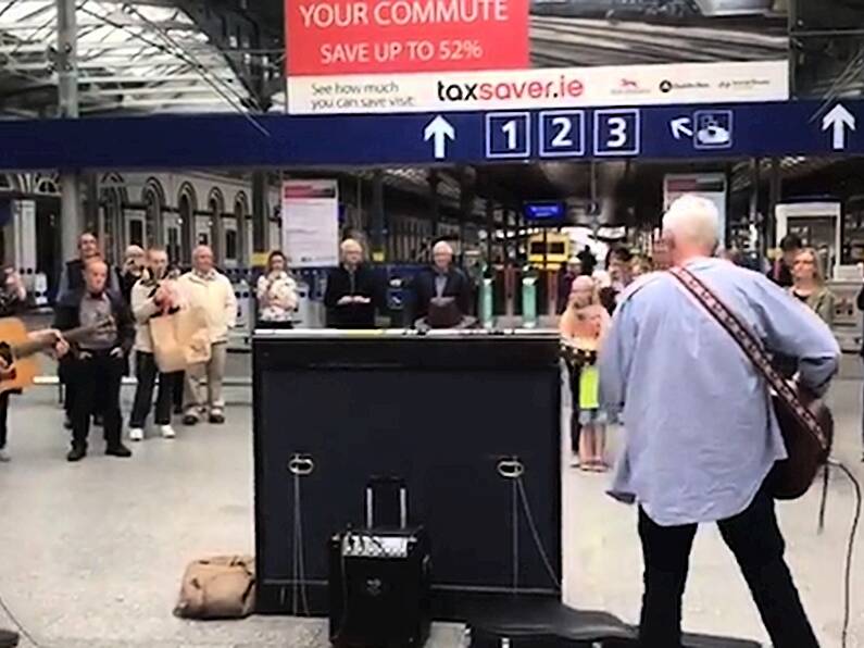 WATCH: This Heuston station singsong for Pieta House is just too pure