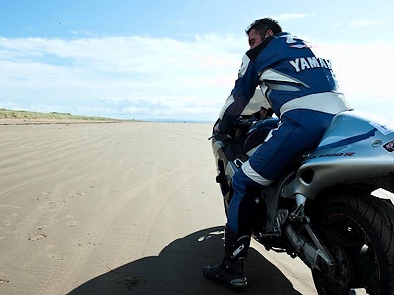 Watch  this Clare man break the motorbike sand speed record