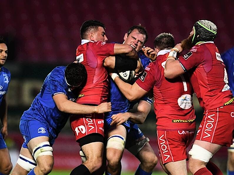 Scarlets hold on for hard-fought win over Leinster