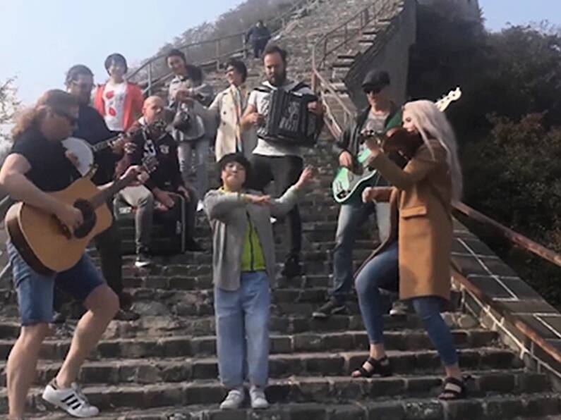 WATCH: An Irish trad session broke out on the Great Wall of China and it looks deadly