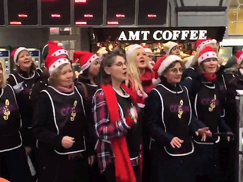 VIDEO: Choir helps commuters get into the festive spirit in aid of Focus Ireland