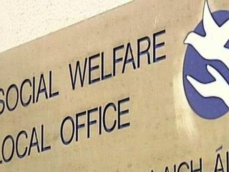 Christmas bonus will be paid to social welfare recipients next week