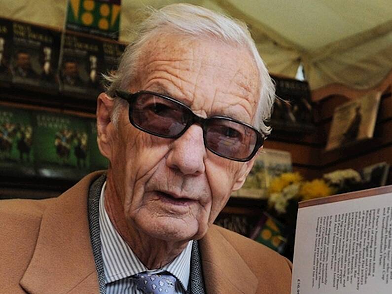 Lester Piggott to remain in hospital 'as a precautionary measure'