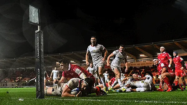 Jacob Stockdale in inspiring form as Ulster edge Scarlets in Champions Cup