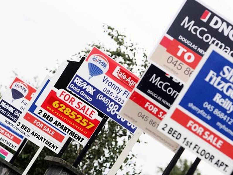 Monitor shows nearly half of homes bought last year were paid for with cash