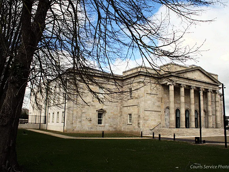 Man found guilty of threatening to kill daughter (12) and partner in Waterford city