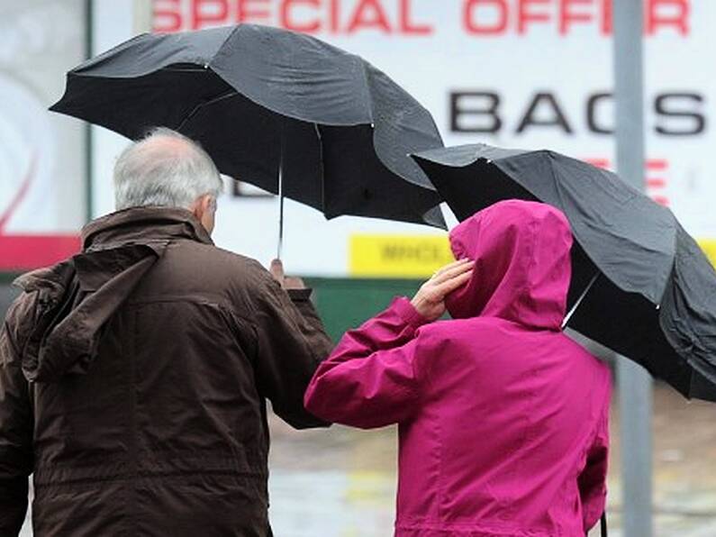 Status Yellow rainfall warning for the South East in place for this weekend