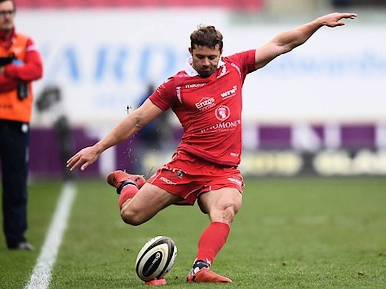 Scarlets keep play-off hopes alive after thrashing Zebre