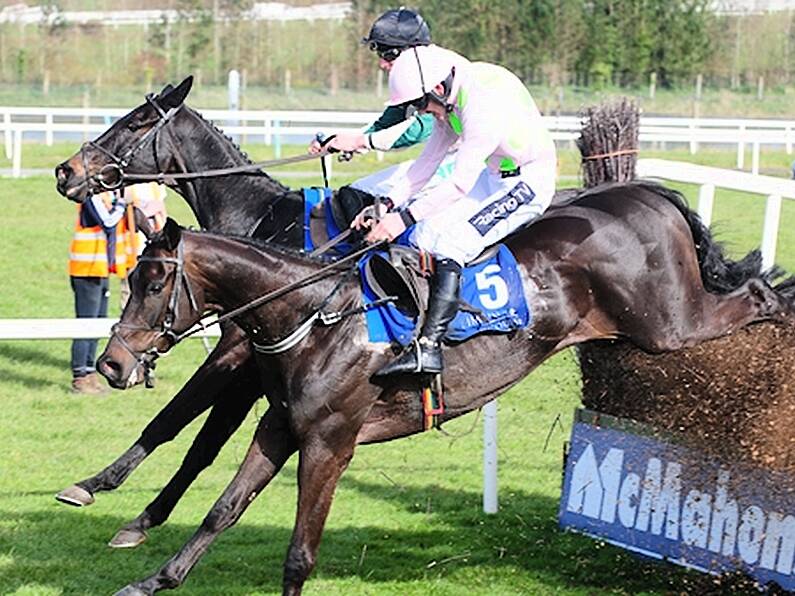 Burrows Saint wins Irish Grand National