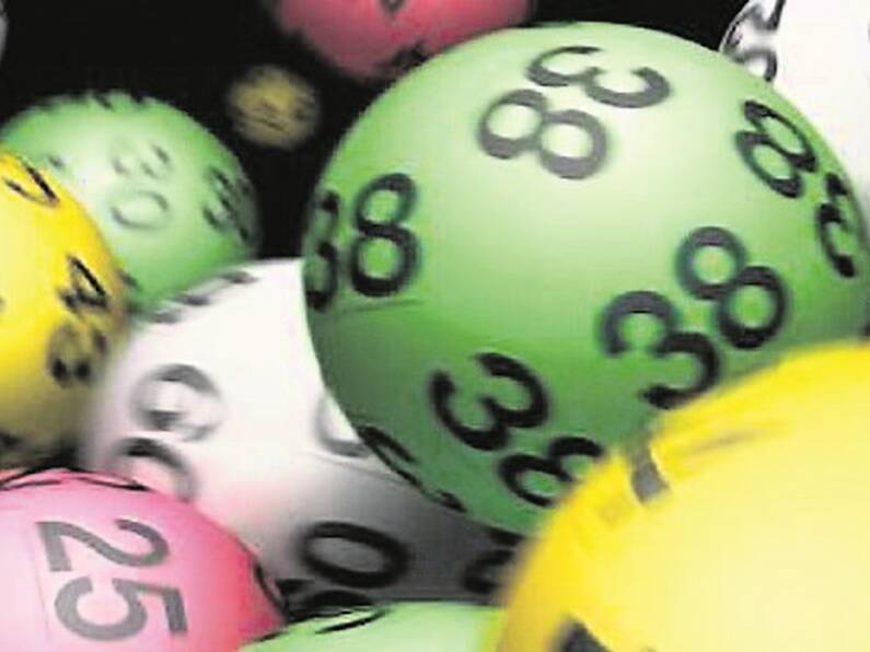 Kilkenny women celebrates €500k EuroMillions win