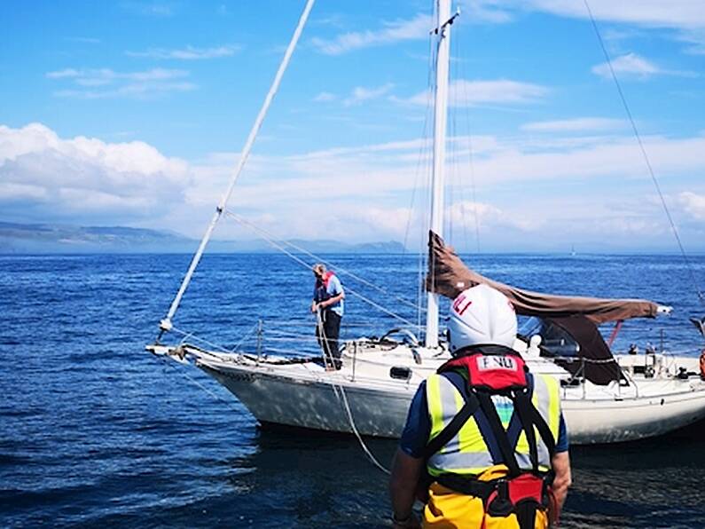 Man rescued from 30-foot yacht off Cork coast