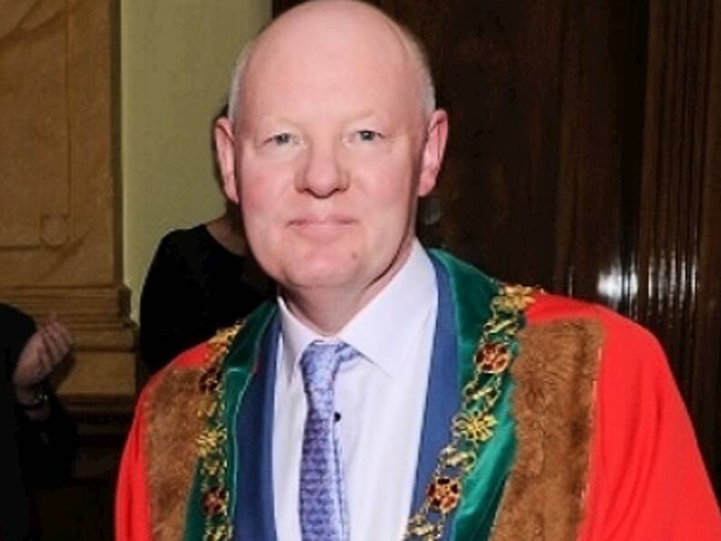 'It’s just what you do' - Cork Lord Mayor helps passenger during mid-air medical emergency