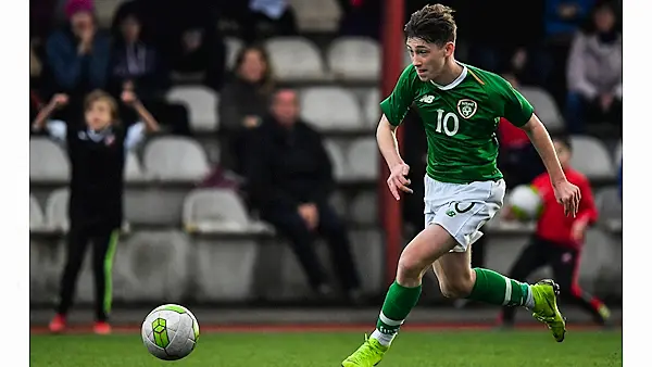 Former Ireland underage international signs for Barcelona