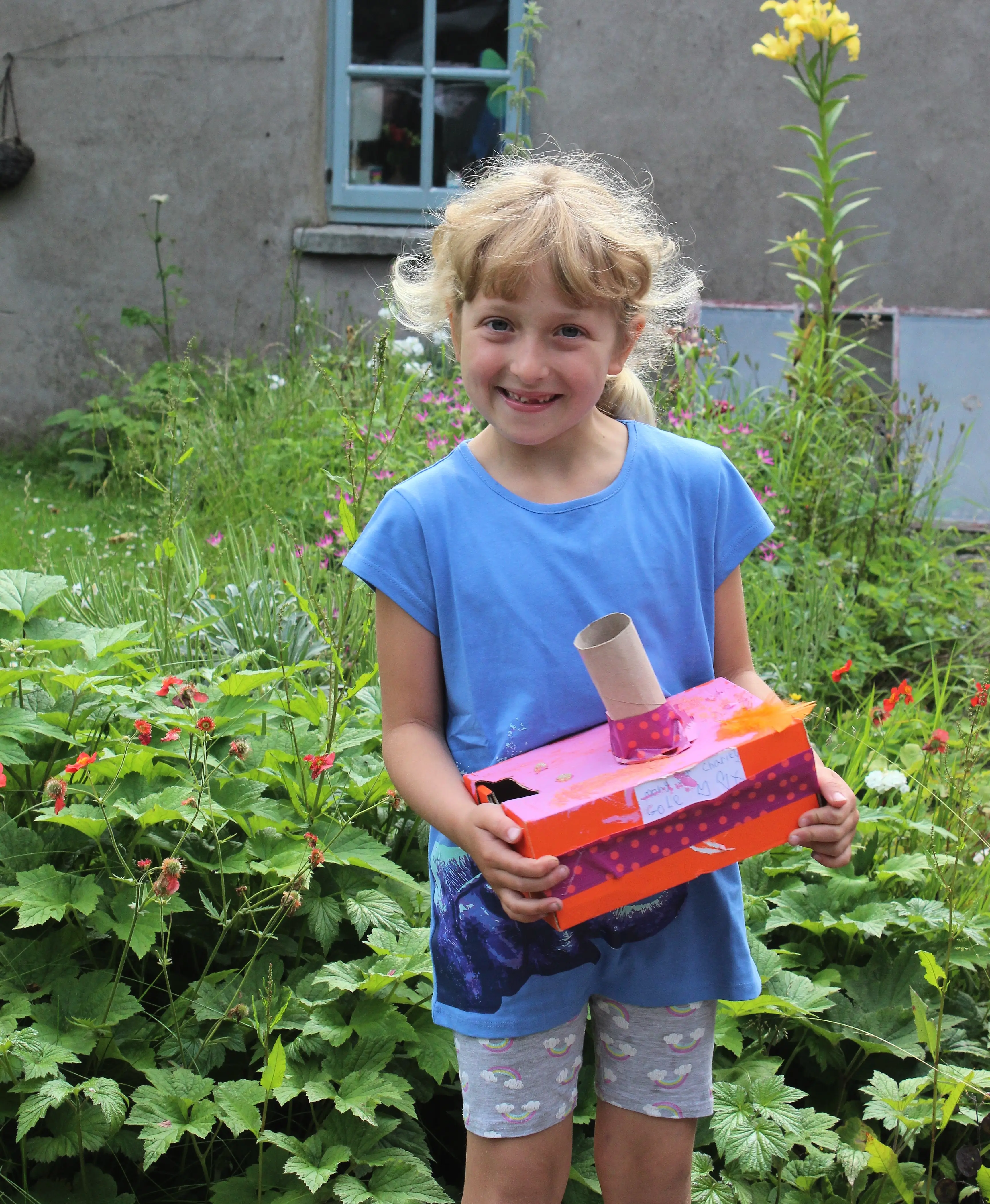 Seven-year-old Cork girl touches hearts by donating her pocket money to humanitarian aid